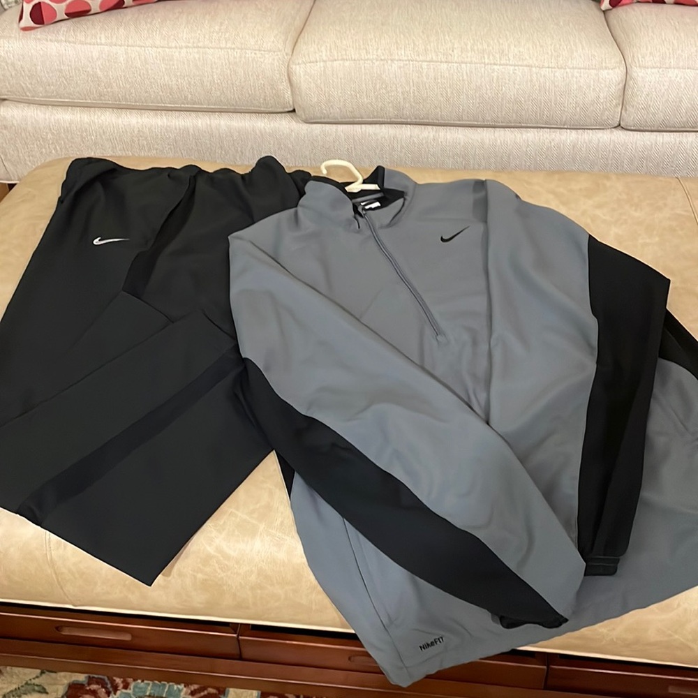 Nike Dri-Fit warm-up/track suit Men’s XL